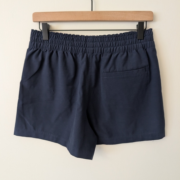 Faherty Womens Small Navy Blue Shorts Vacation Resortwear Beach Summer Casual - Picture 4 of 6